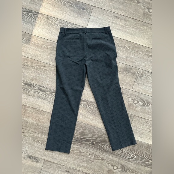 Hilary Radley Gray Plaid Pants 12 x 32 - Picture 3 of 4